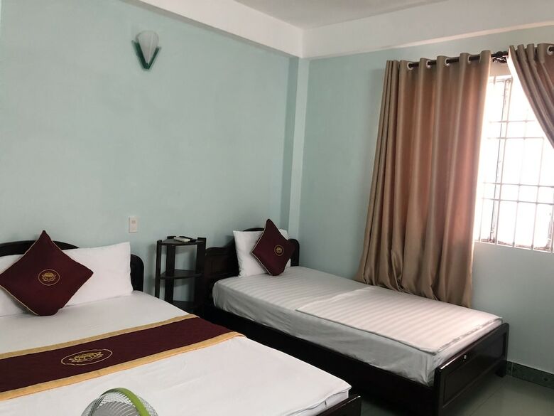 Oyo 945 Hong Ngoc Hotel