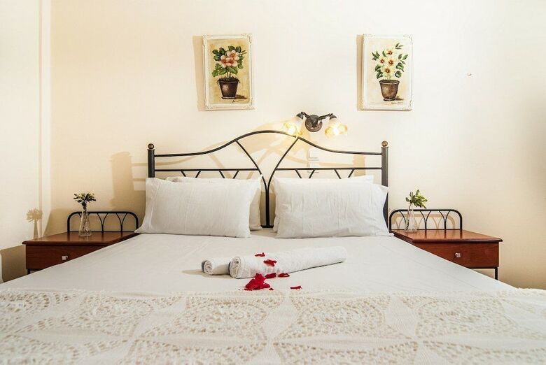 Aparthotel Razis Apartments