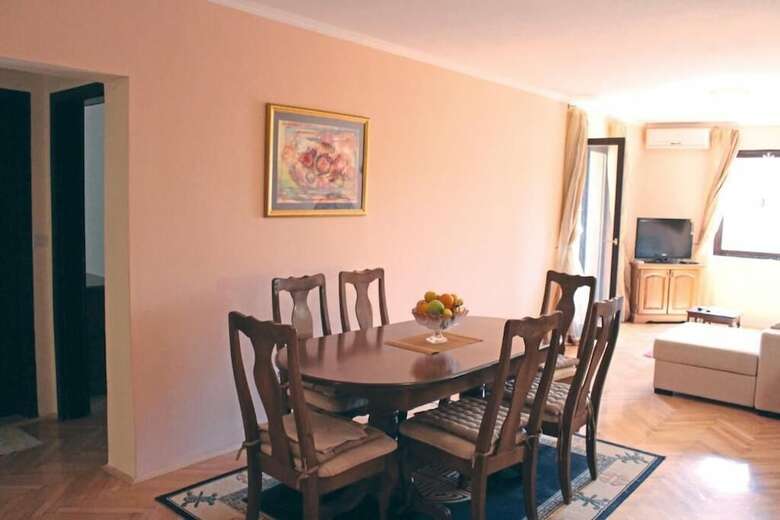 Apartment Golub