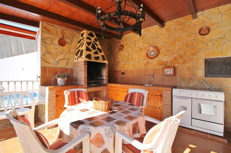 1037 Villa Alabarce