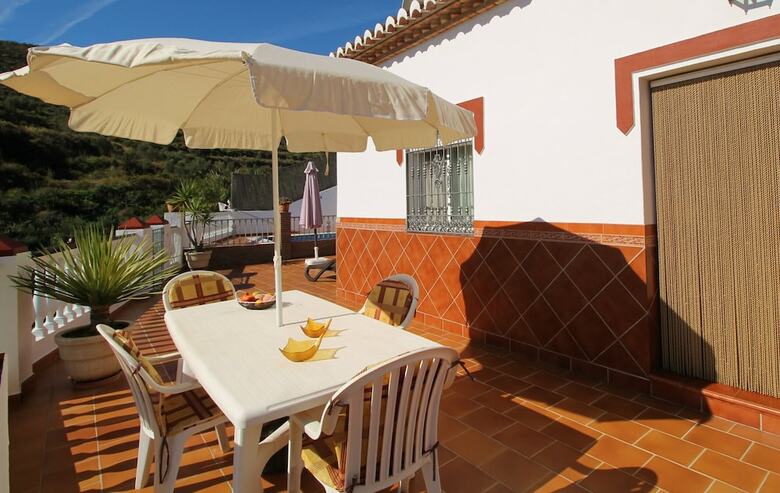 1037 Villa Alabarce