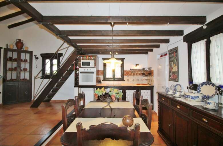 1079 Villa La Alberca