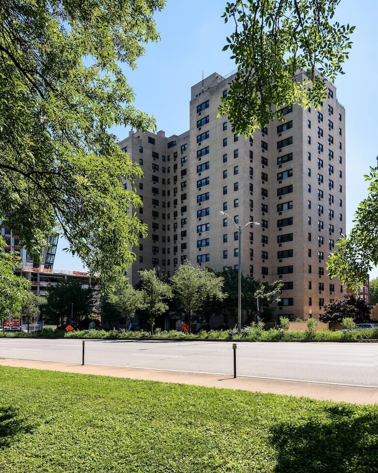Hotel Zencity At Parc Frontenac