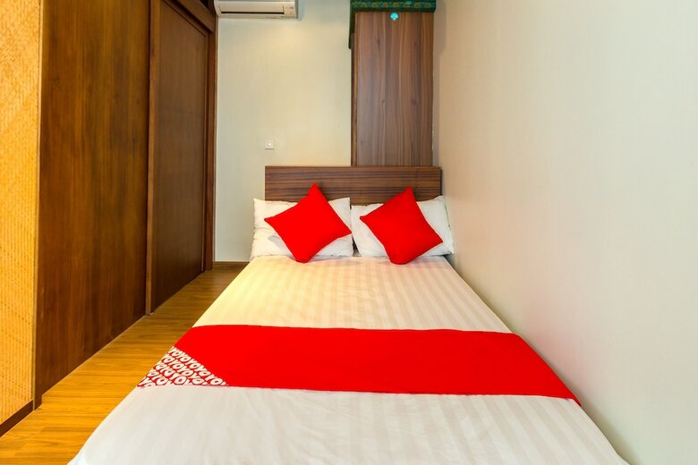 Aparthotel Oyo 906 Saka Residences