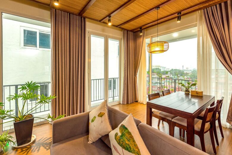Aparthotel Oyo 906 Saka Residences