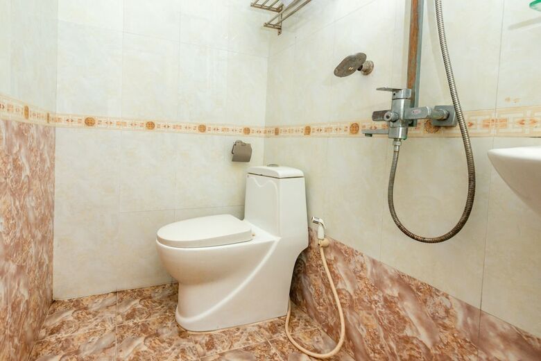 Oyo 887 Star Hotel
