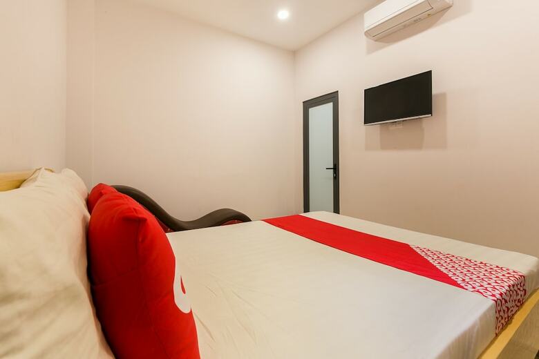 Hotel Oyo 866 Huong Lan 2