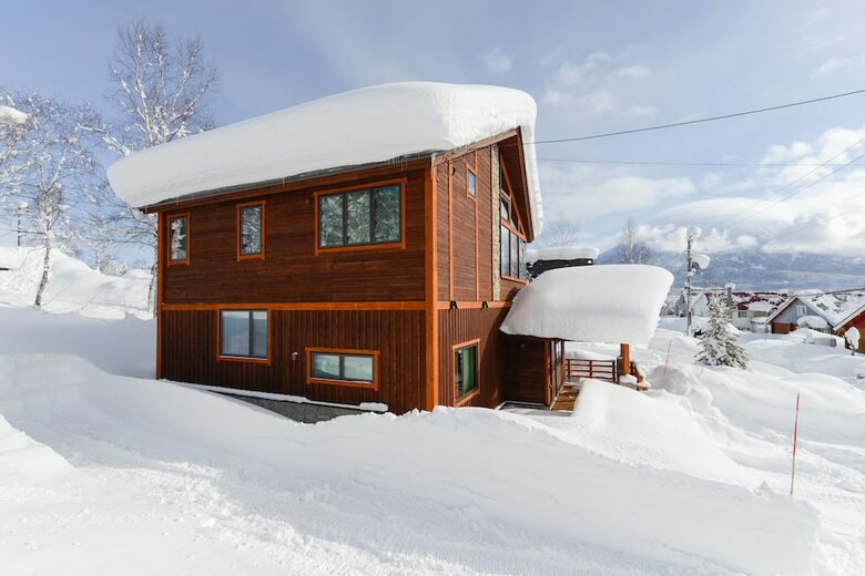 Tahoe Lodge
