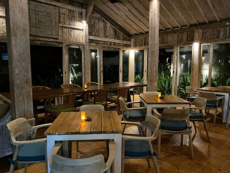 Hotel Wide Sands Beach Retreat
