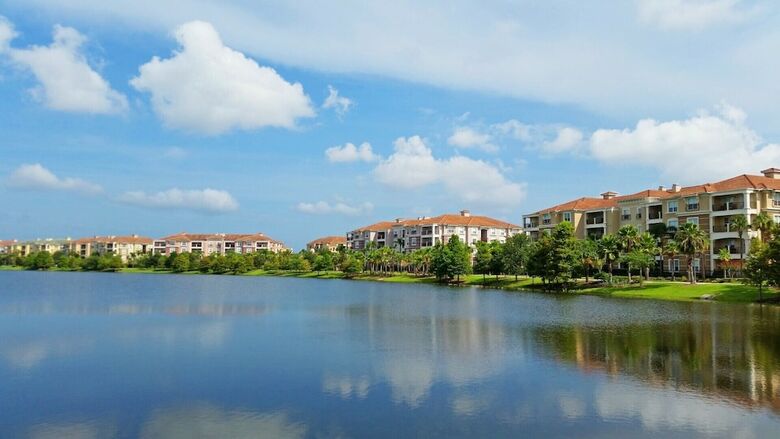 Apartamentos 4804 Cayview Ave #105