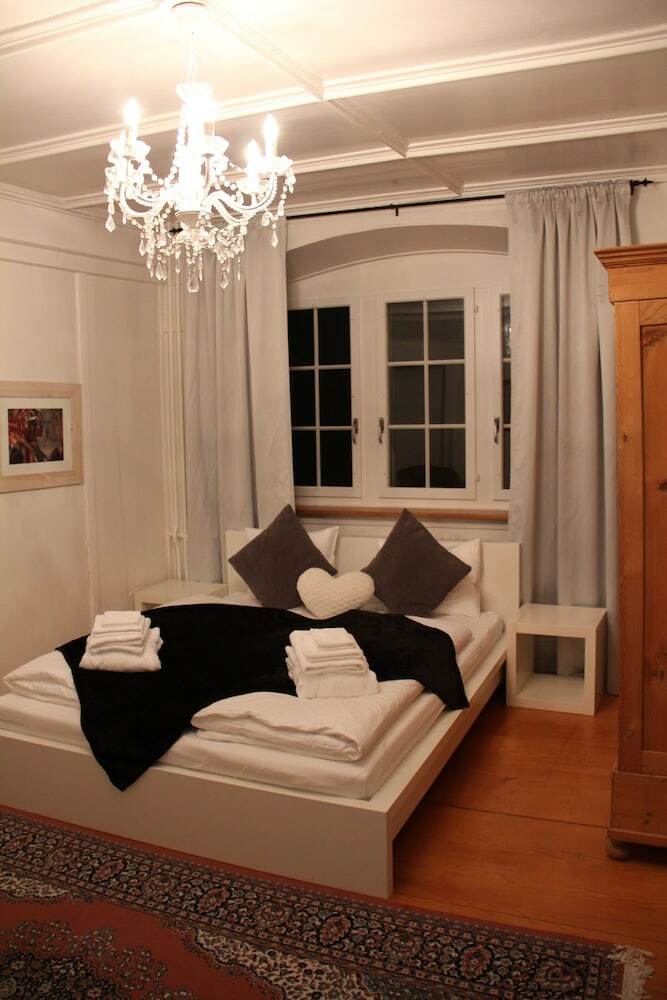 Hotel & Restaurant Schloss Schwandegg