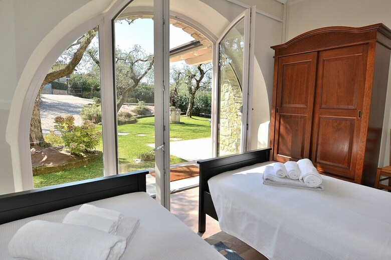 Villa Lisi With Pool