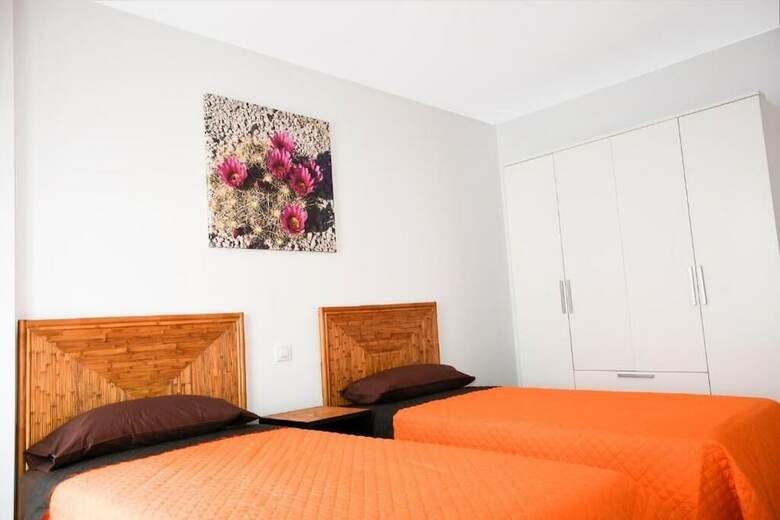 Apartamentos Pura Vida Beach Suites