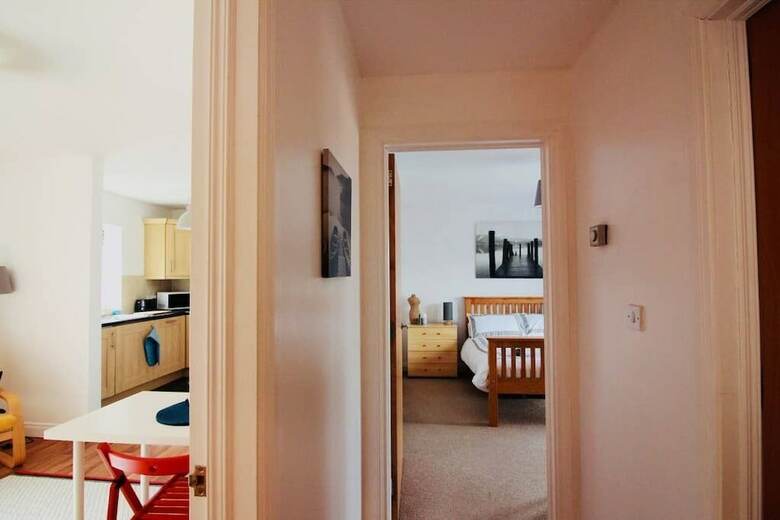 Apartamentos Contemporary 2 Bedroom