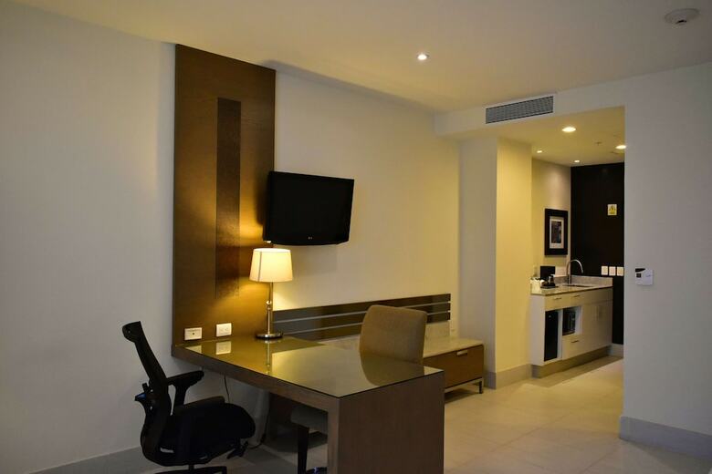 Hotel Hampton Inn By Hilton Ciudad Del Carmen Campeche