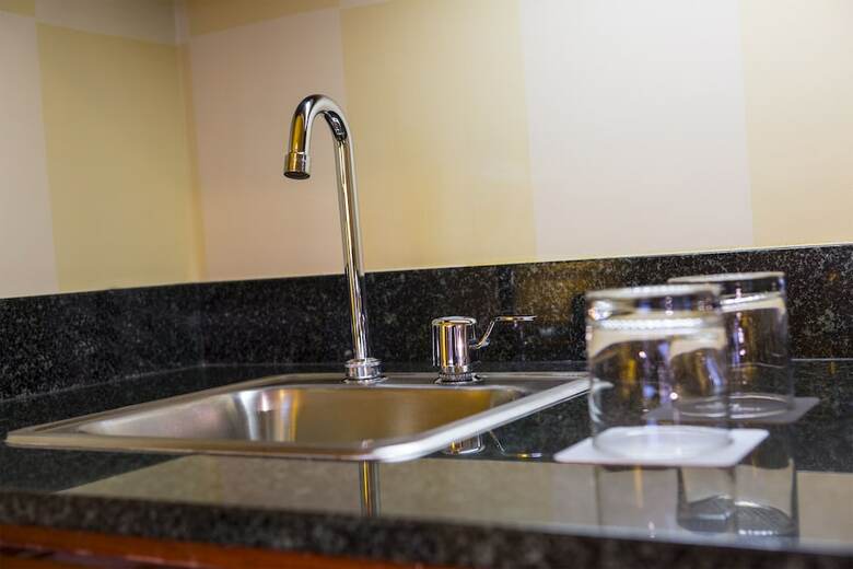 Charlotte Airport Hotel