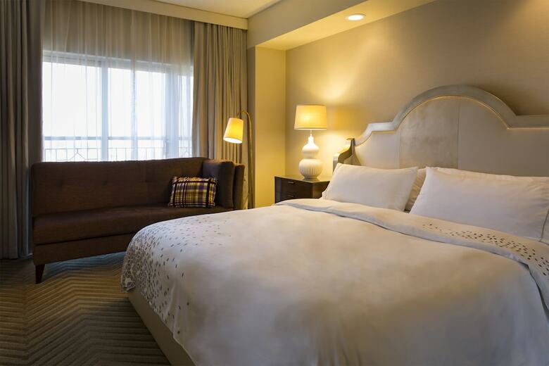 Charlotte Airport Hotel