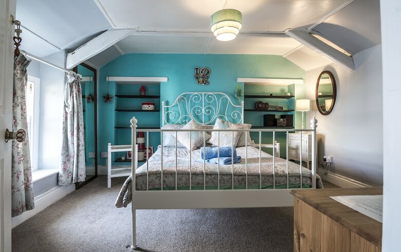 Posada Castle Inn Rooms