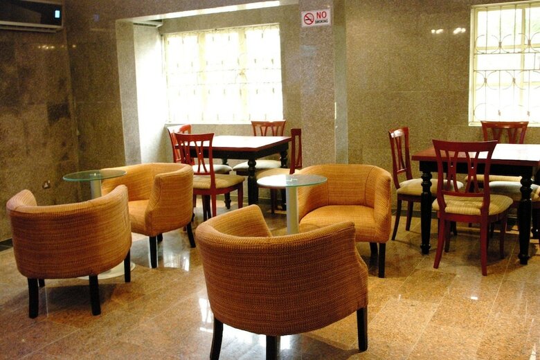 Hotel Class Suites