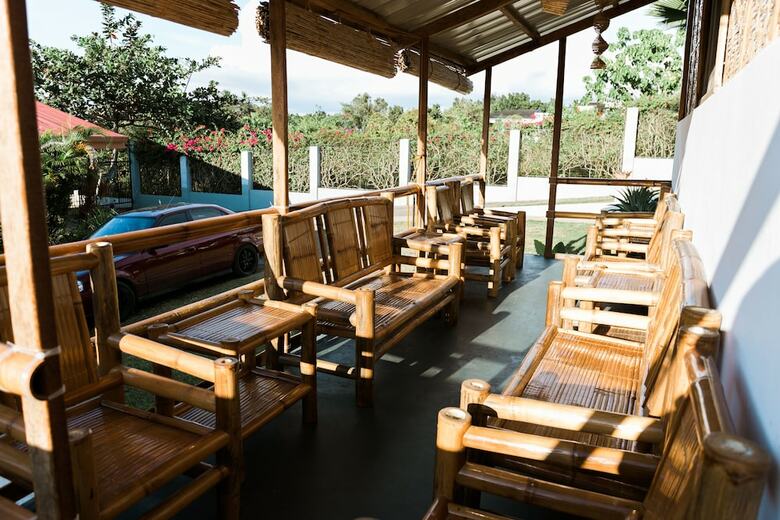 Hotel Seaview Hills Luxury Apartments & Rooms