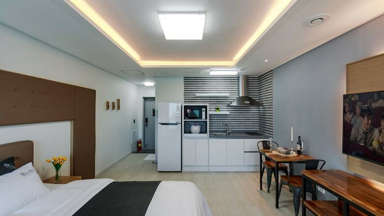 View Foret Pension