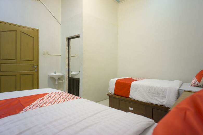 Hostal Oyo 2598 Hotel Chocolate