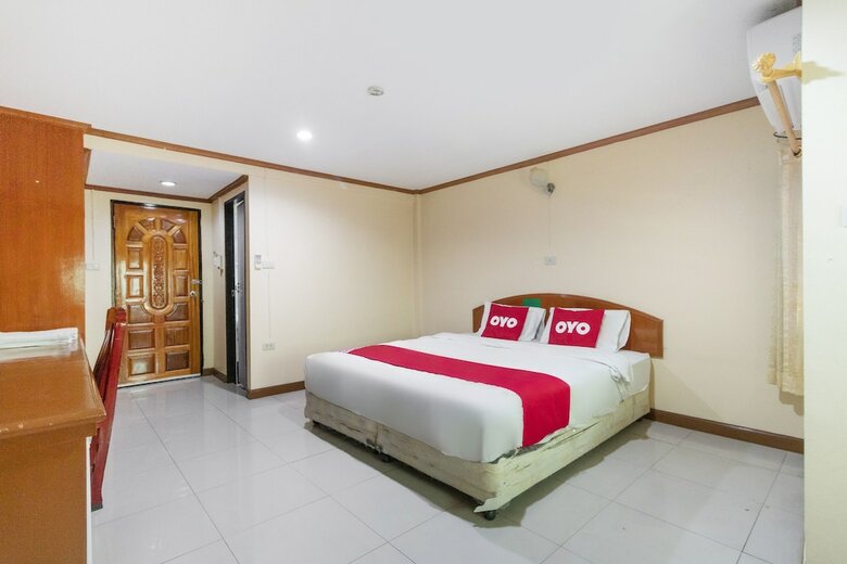 Oyo 702 Chaiyaphruk Grand Hotel