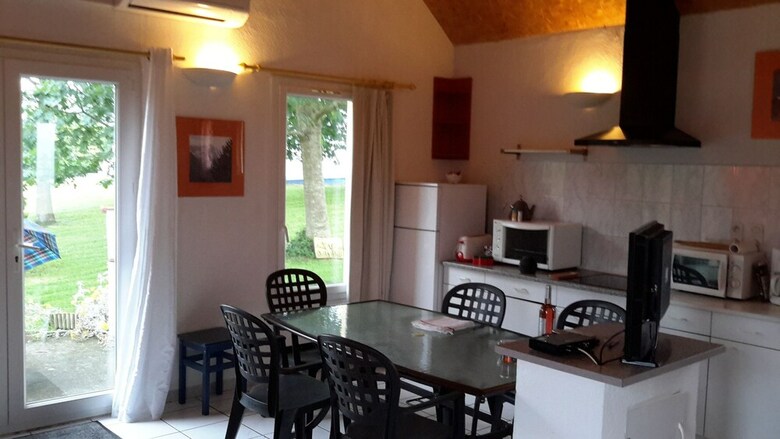 Les Hauts De Hurlevent Cottages