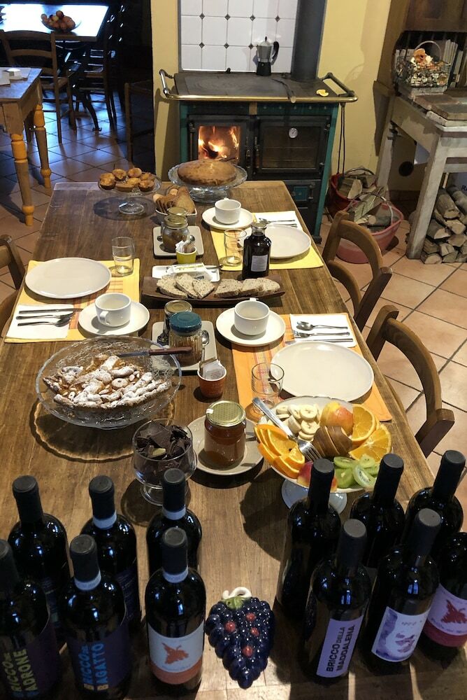 Agroturismo La Maddalena Bed & Wine