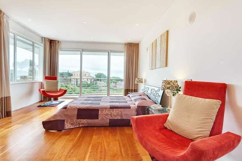 Lotus Apartment