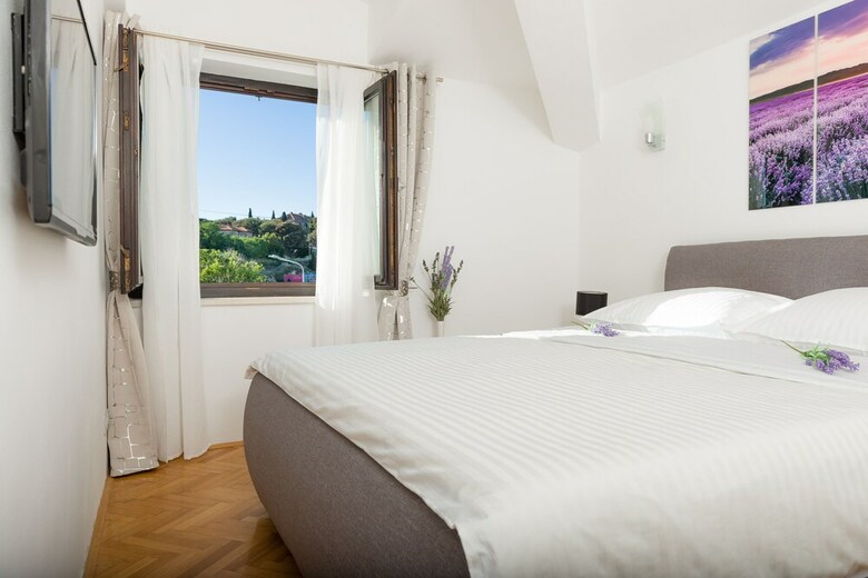 Royal Luxury Apartments
