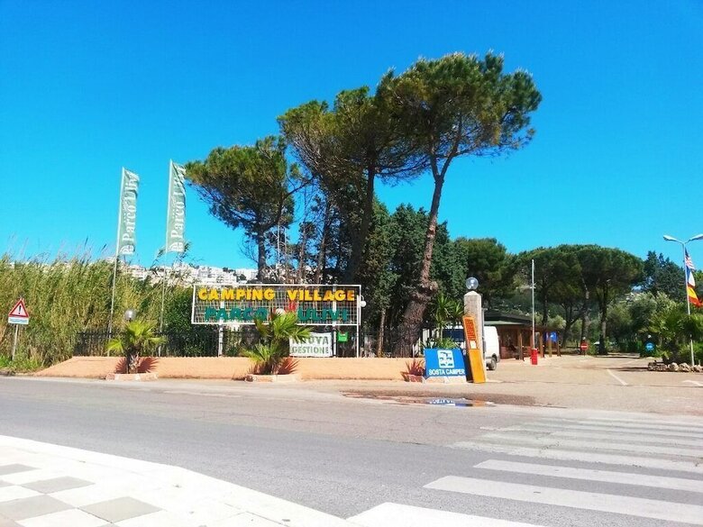 Villaggio Camping Parco Degli Ulivi