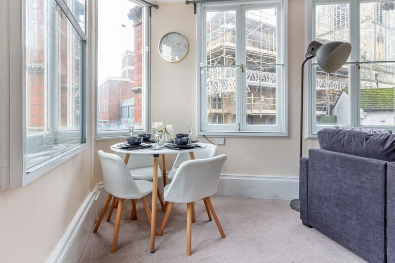 Worcester City Centre Apartments 2 Bedrooms