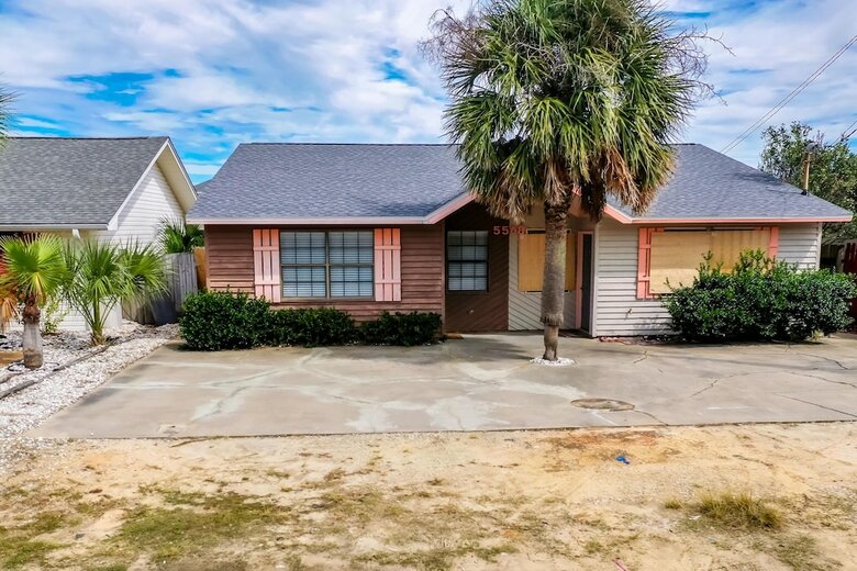 5508 Beach Drive By Forehand Rentals