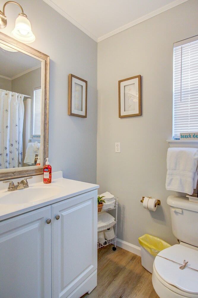 5508 Beach Drive By Forehand Rentals