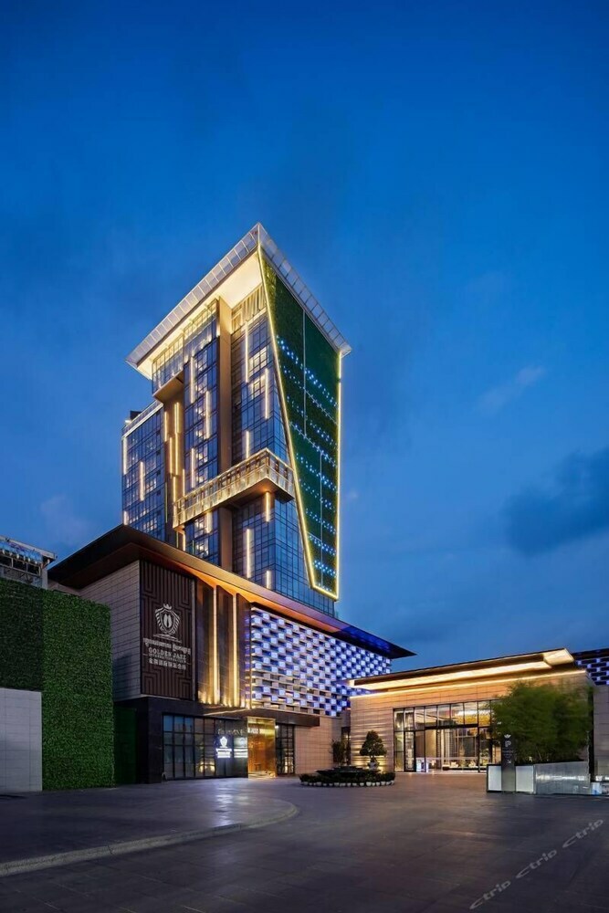 Prince Times Hotel
