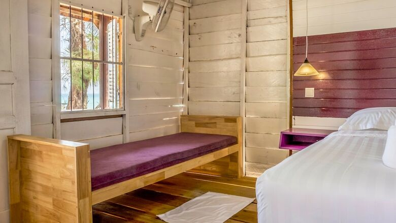Hotel Sandy Beach Bungalows