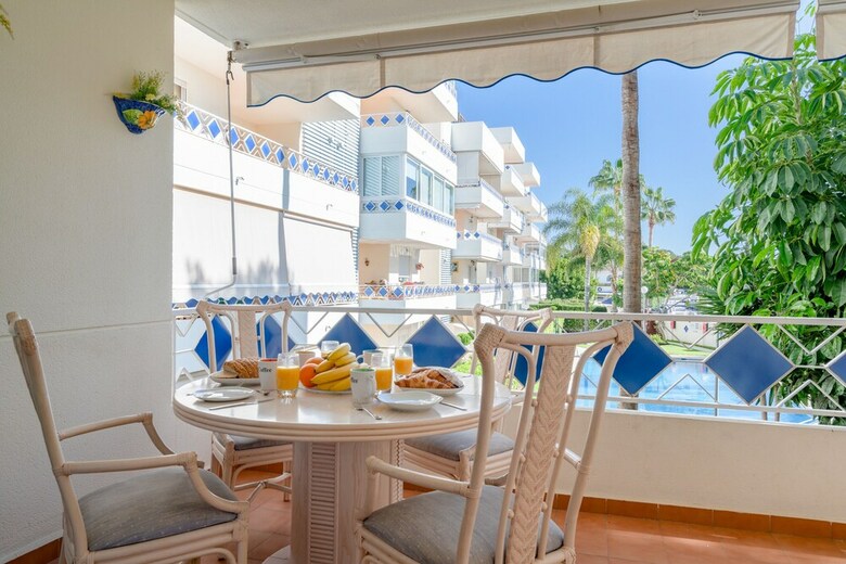 Apartamentos Oleholidays Napole�n Junto A Playa