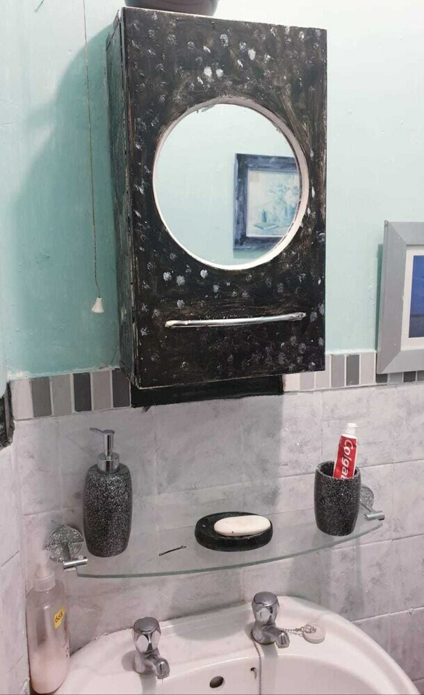 Comfy Apartment With Great Transport Links