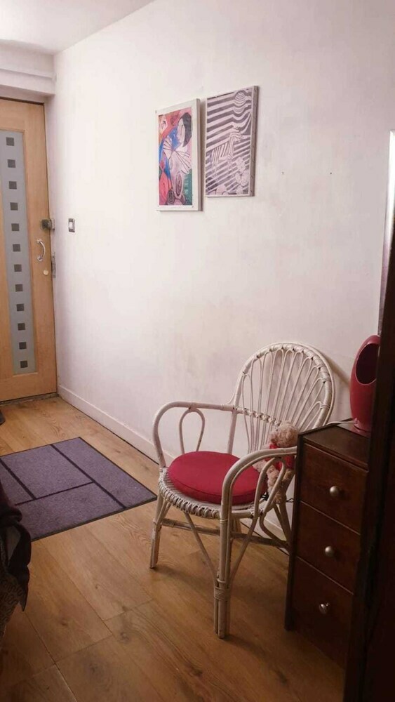 Comfy Apartment With Great Transport Links