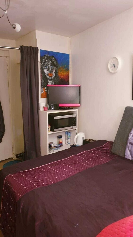 Comfy Apartment With Great Transport Links