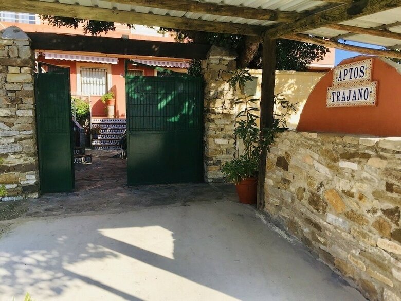 Apartamentos Trajano