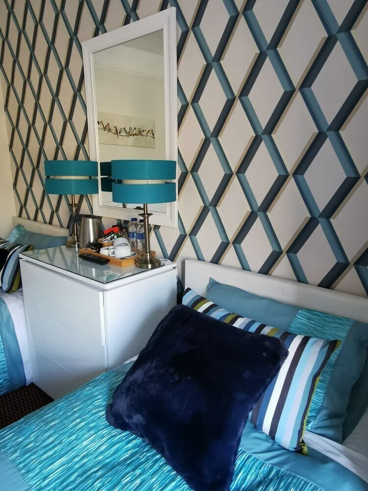Dolweunydd Bed & Breakfast