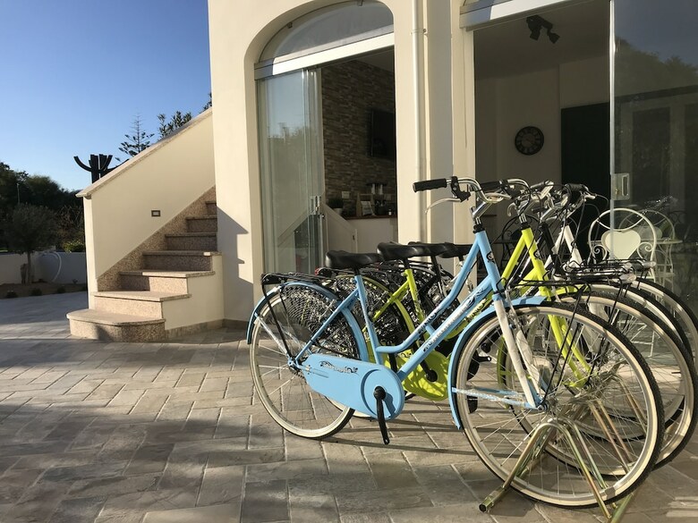 Hotel Acquazzurra Guest House