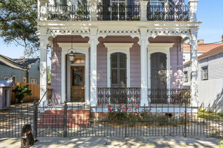 Historic Garden Dist. Victorian Mansion