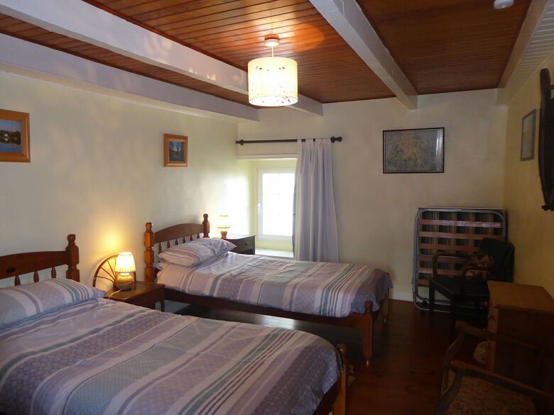 Webb's Of Glomel Cottages