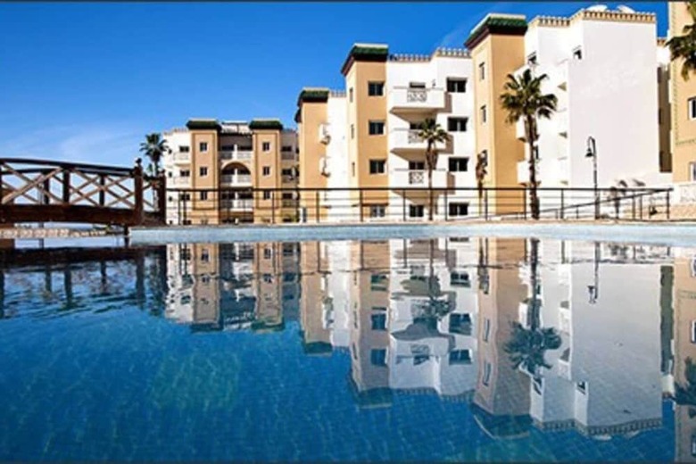 Two Bedroom Apartment With 3 Swimming Pools