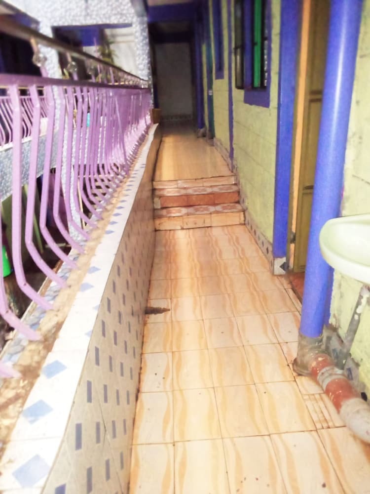 Hotel Riverside Tourism Guest House