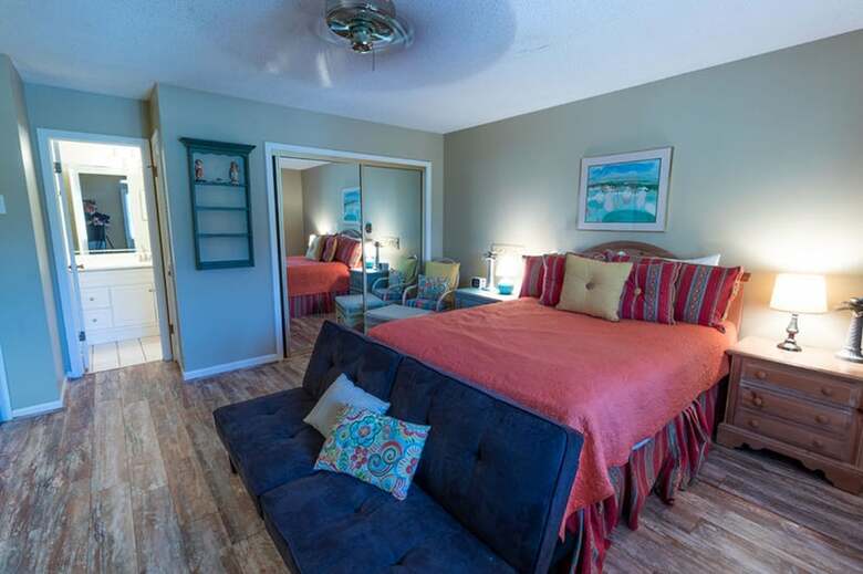 Lakefront By Seascape Resort