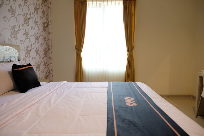 Hostal Oyo 1616 Hotel Central City 2